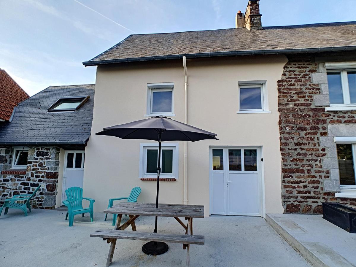 Petite Maison Proche Centre Ville Brehal Luaran gambar